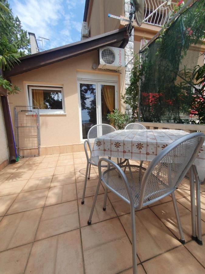 Senka Dramalj Exterior foto